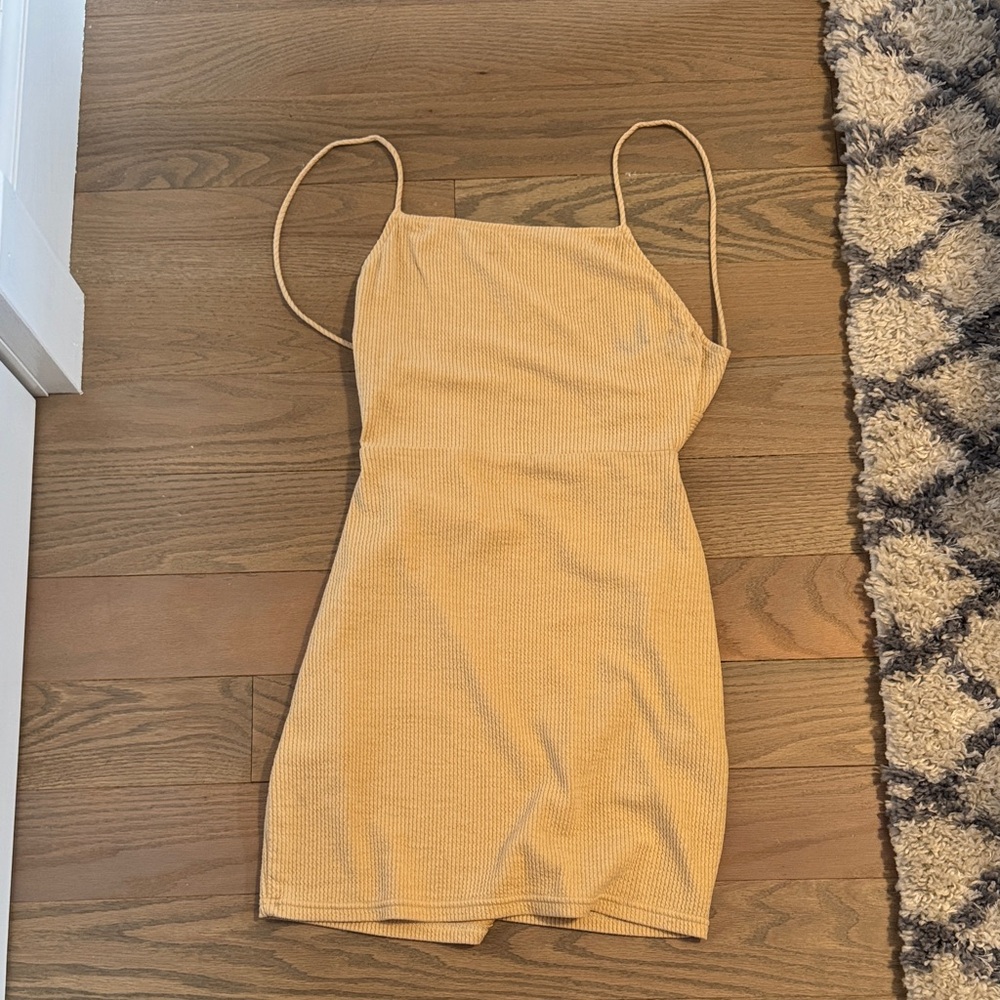 Elegant Tan Sleeveless Dress